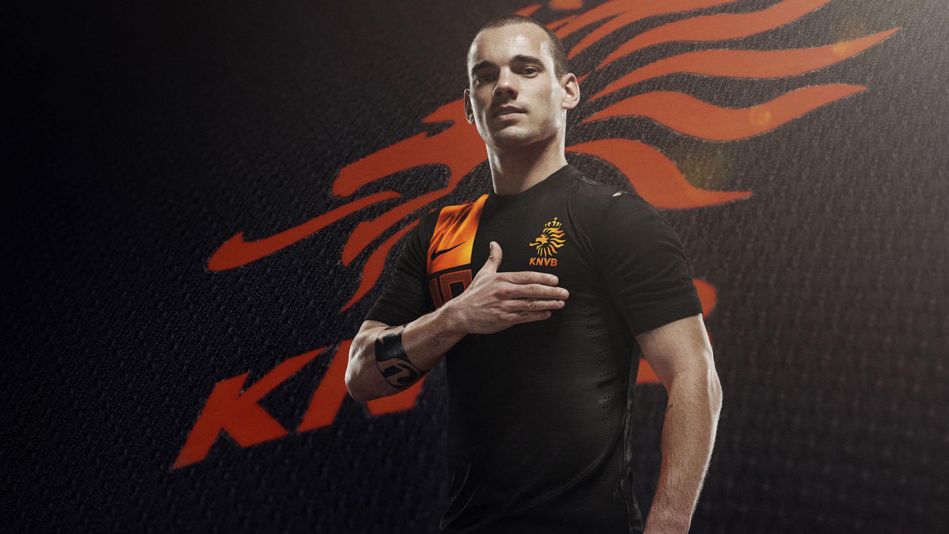 从巴拉圭到巴塞罗那，当F1争冠焦点战遇上足球的不可能穿透