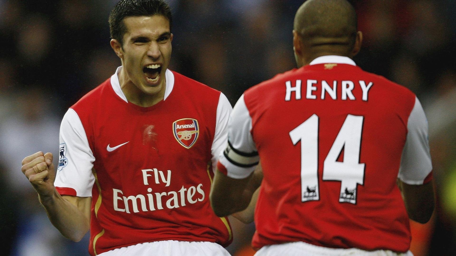 雄鹿完胜快船,范弗利特状态火热成关键胜负手